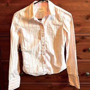 Abercrombie & Fitch Pink Button Down *** MUST GO!! ***